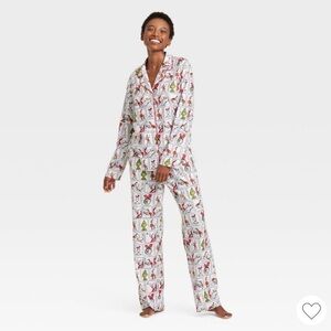 NWT The Grinch Family Christmas Pajamas
